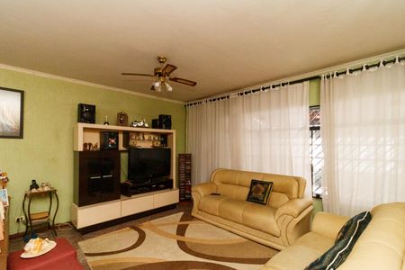 Sala de casa à venda com 3 quartos, 240m² em Vila Medeiros, São Paulo