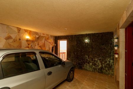 Casa à venda com 240m², 3 quartos e 6 vagasGaragem