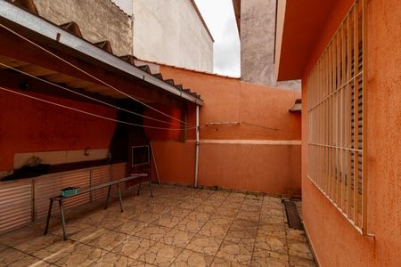 Casa à venda com 240m², 3 quartos e 6 vagasÁrea externa