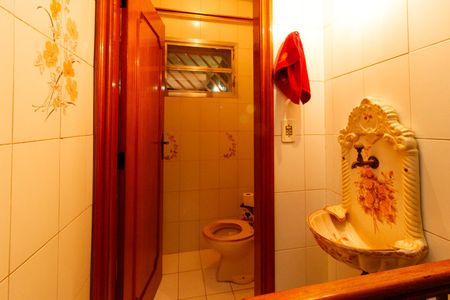 Casa à venda com 240m², 3 quartos e 6 vagasLavabo