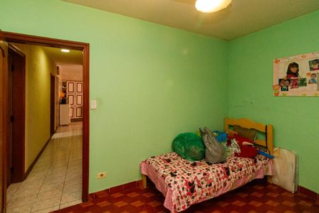 Casa à venda com 240m², 3 quartos e 6 vagasQuarto