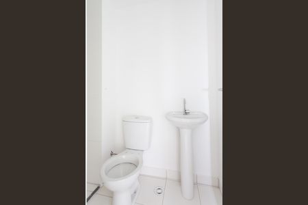 Apartamento para alugar com 39m², 2 quartos e sem vaga Apartamento para alugar com 39m², 2 quartos e sem vagaBanheiro