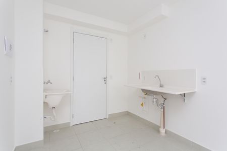 Apartamento para alugar com 39m², 2 quartos e sem vaga Apartamento para alugar com 39m², 2 quartos e sem vagaSala / Cozinha