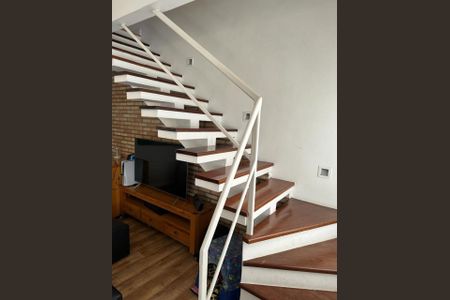 Casa à venda com 154m², 3 quartos e 2 vagas Casa à venda com 154m², 3 quartos e 2 vagasFoto 03