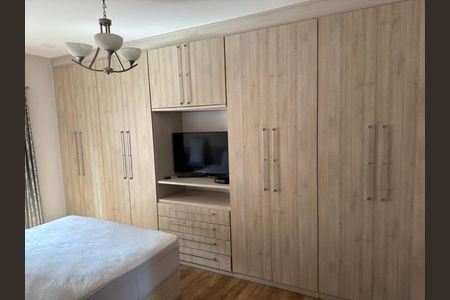 Foto 05 de casa à venda com 3 quartos, 154m² em Vila Monte Alegre, São Paulo