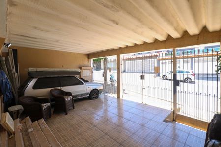Casa à venda com 140m², 3 quartos e 2 vagas Casa à venda com 140m², 3 quartos e 2 vagasGaragem