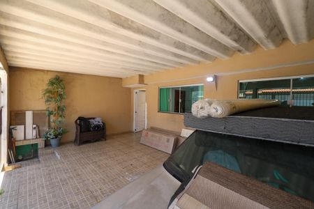 Casa à venda com 140m², 3 quartos e 2 vagas Casa à venda com 140m², 3 quartos e 2 vagasGaragem