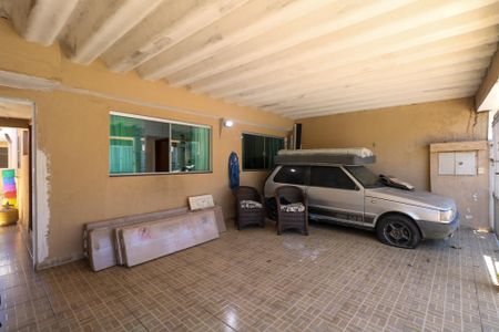 Casa à venda com 140m², 3 quartos e 2 vagas Casa à venda com 140m², 3 quartos e 2 vagasGaragem