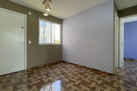 Sala de apartamento para alugar com 2 quartos, 42m² em Jardim Albertina, Guarulhos