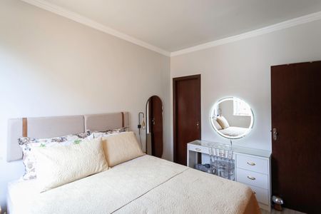 Casa de condomínio à venda com 130m², 3 quartos e 2 vagasSuíte 