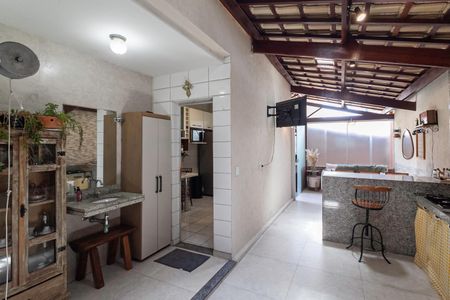 Casa de condomínio à venda com 130m², 3 quartos e 2 vagasÁrea gourmet