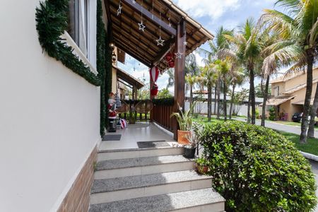 Casa de condomínio à venda com 130m², 3 quartos e 2 vagasVaranda