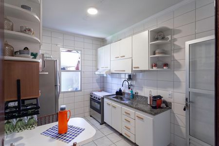 Casa de condomínio à venda com 130m², 3 quartos e 2 vagasCozinha