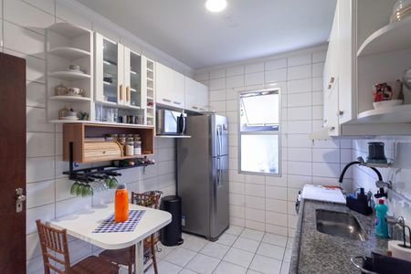 Casa de condomínio à venda com 130m², 3 quartos e 2 vagasCozinha