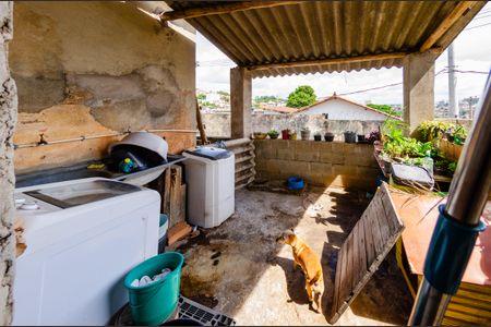 Casa à venda com 140m², 6 quartos e 2 vagasCasa 2 - Área de serviço