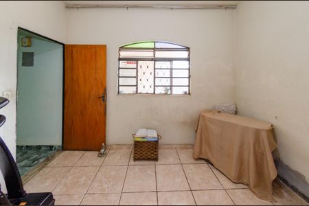 Casa à venda com 140m², 6 quartos e 2 vagasQuarto 1