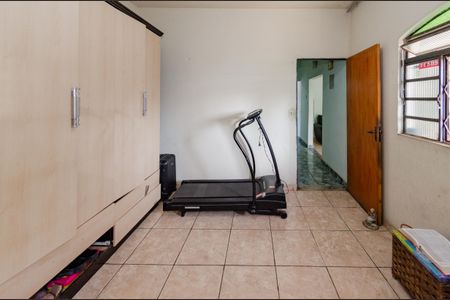 Casa à venda com 140m², 6 quartos e 2 vagasQuarto 1