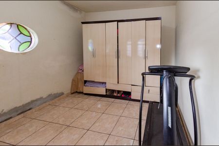 Casa à venda com 140m², 6 quartos e 2 vagasQuarto 1