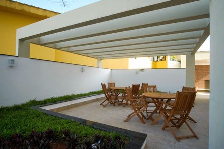 Apartamento à venda com 55m², 2 quartos e 1 vagaÁrea comum