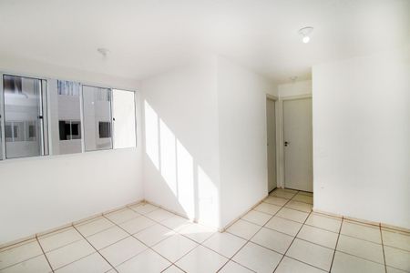 Sala de apartamento para alugar com 2 quartos, 42m² em Pavuna, Rio de Janeiro