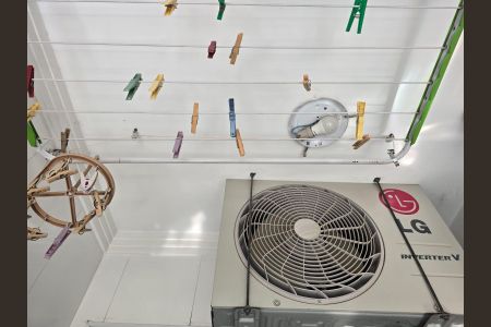 Apartamento à venda com 54m², 3 quartos e 1 vaga Apartamento à venda com 54m², 3 quartos e 1 vagaÁrea de Serviço