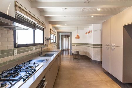 Apartamento para alugar com 180m², 2 quartos e 3 vagasCozinha