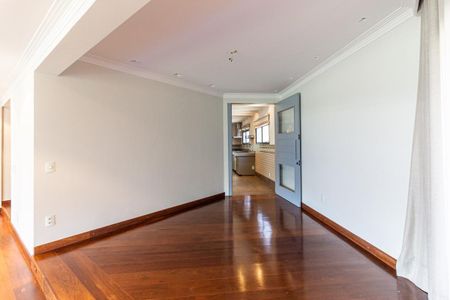 Sala de apartamento para alugar com 2 quartos, 180m² em Higienópolis, São Paulo