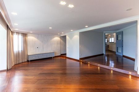 Sala de apartamento para alugar com 2 quartos, 180m² em Higienópolis, São Paulo