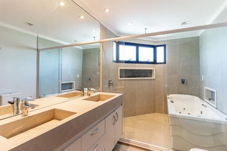 Apartamento para alugar com 180m², 2 quartos e 3 vagasSuíte 1