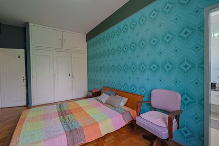 Apartamento à venda com 180m², 3 quartos e 1 vagaSuíte