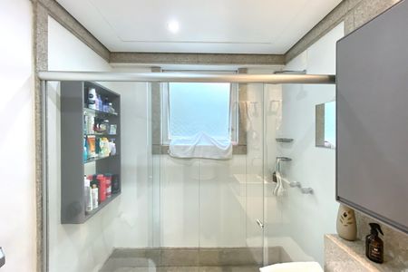 Apartamento à venda com 160m², 4 quartos e 2 vagasBanheiro da Suíte 1