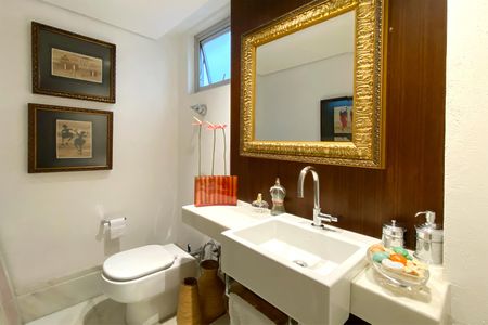 Apartamento à venda com 160m², 4 quartos e 2 vagasLavabo da Sala