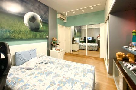 Apartamento à venda com 160m², 4 quartos e 2 vagasSuite 2