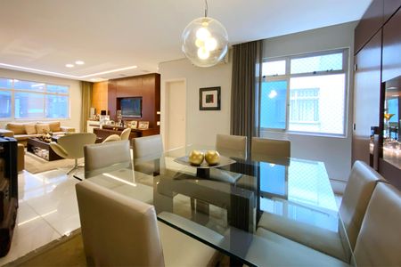 Apartamento à venda com 160m², 4 quartos e 2 vagasSala de Jantar