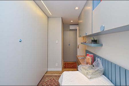 Apartamento à venda com 134m², 2 quartos e 3 vagas Apartamento à venda com 134m², 2 quartos e 3 vagasQuarto 1