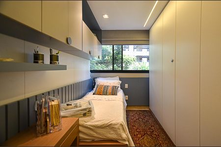 Apartamento à venda com 134m², 2 quartos e 3 vagas Apartamento à venda com 134m², 2 quartos e 3 vagasQuarto 1