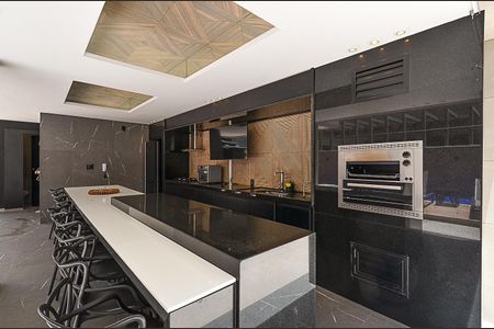 Apartamento à venda com 134m², 2 quartos e 3 vagas Apartamento à venda com 134m², 2 quartos e 3 vagasÁrea comum - Churrasqueira