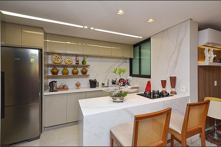 Apartamento à venda com 134m², 2 quartos e 3 vagas Apartamento à venda com 134m², 2 quartos e 3 vagasCozinha