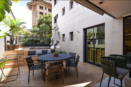 Apartamento à venda com 134m², 2 quartos e 3 vagas Apartamento à venda com 134m², 2 quartos e 3 vagasÁrea Privativa