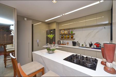 Apartamento à venda com 134m², 2 quartos e 3 vagas Apartamento à venda com 134m², 2 quartos e 3 vagasCozinha