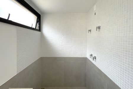 Apartamento à venda com 120m², 2 quartos e 3 vagasBanheiro da Suíte 1