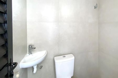 Apartamento à venda com 120m², 2 quartos e 3 vagasBanheiro de serviço