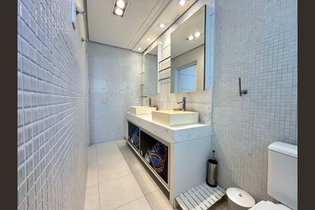 Apartamento para alugar com 137m², 2 quartos e 2 vagasBanheiro Suíte 1