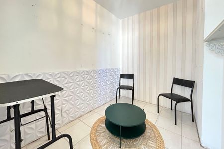 Apartamento para alugar com 137m², 2 quartos e 2 vagasQuarto Area de Serviço