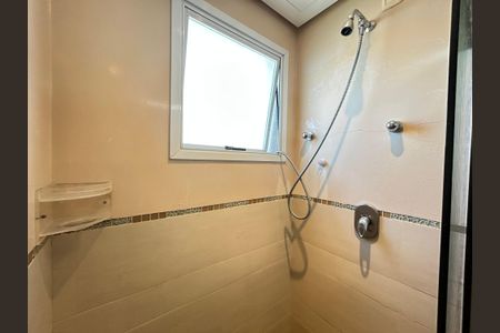 Apartamento para alugar com 137m², 2 quartos e 2 vagasBanheiro suíte 2