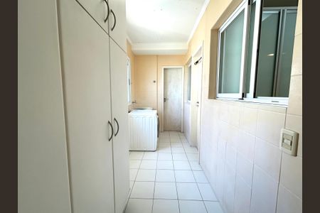 Apartamento para alugar com 137m², 2 quartos e 2 vagasÁrea de serviço 
