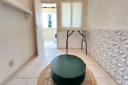 Apartamento para alugar com 137m², 2 quartos e 2 vagasQuarto Area de Serviço 