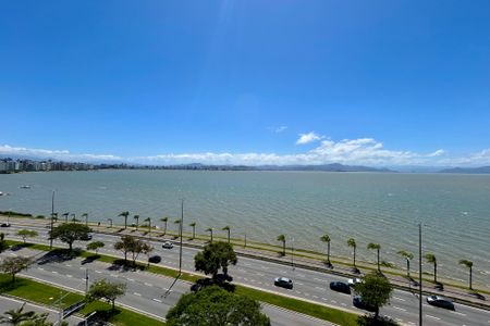 Apartamento para alugar com 137m², 2 quartos e 2 vagasVista