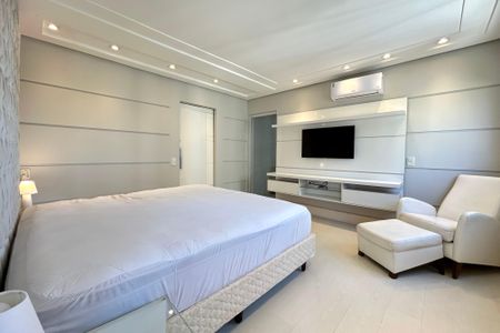 Suíte 1 de apartamento para alugar com 2 quartos, 137m² em Agronômica, Florianópolis