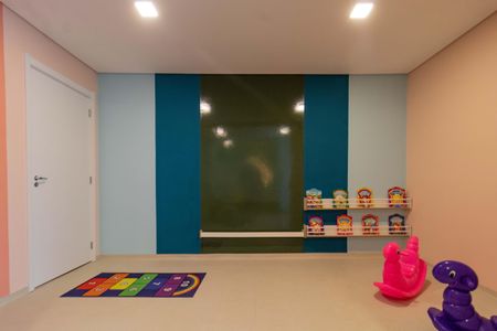 Apartamento para alugar com 34m², 2 quartos e sem vaga Apartamento para alugar com 34m², 2 quartos e sem vagaBrinquedoteca